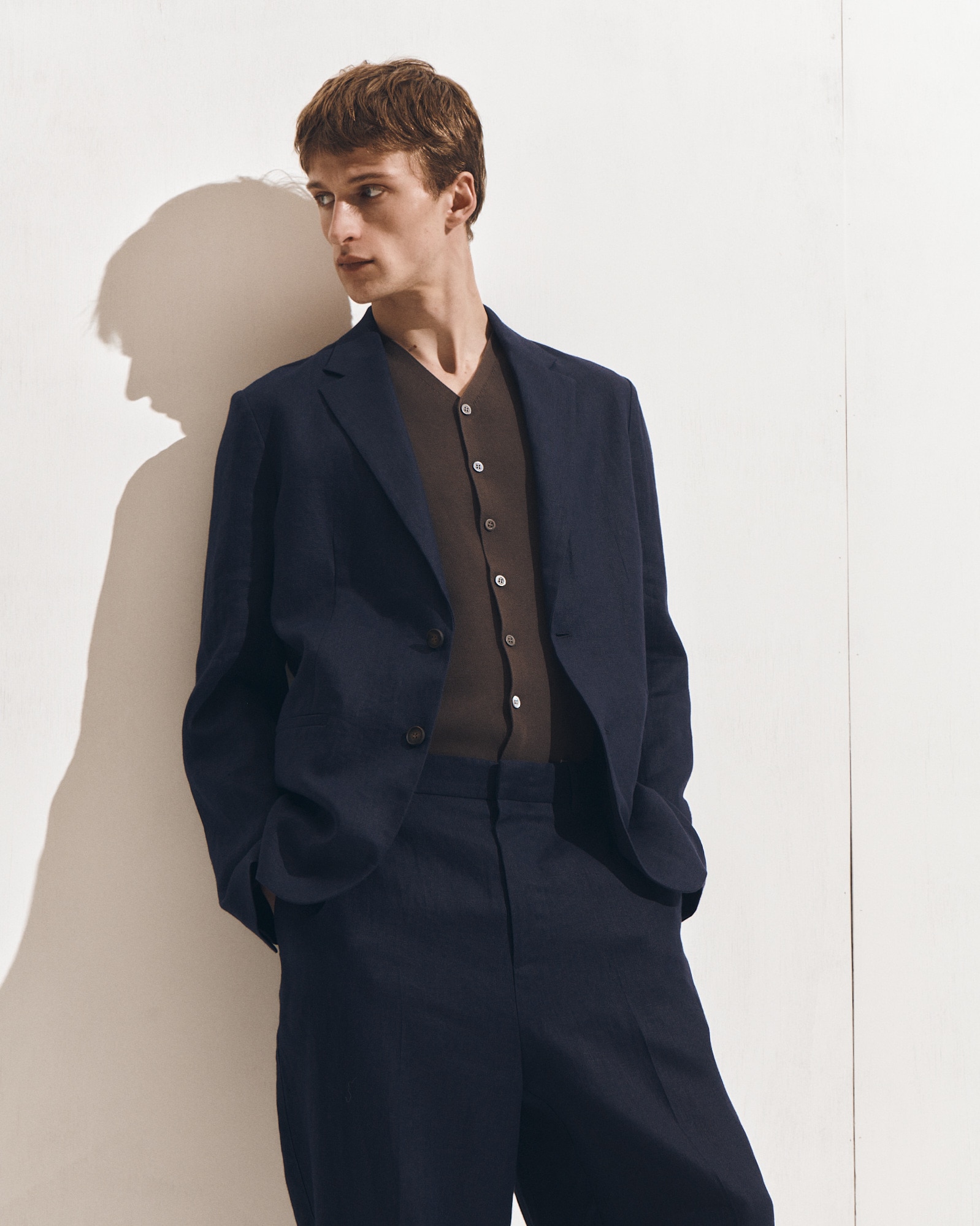 シングルブレストリネンブレザー